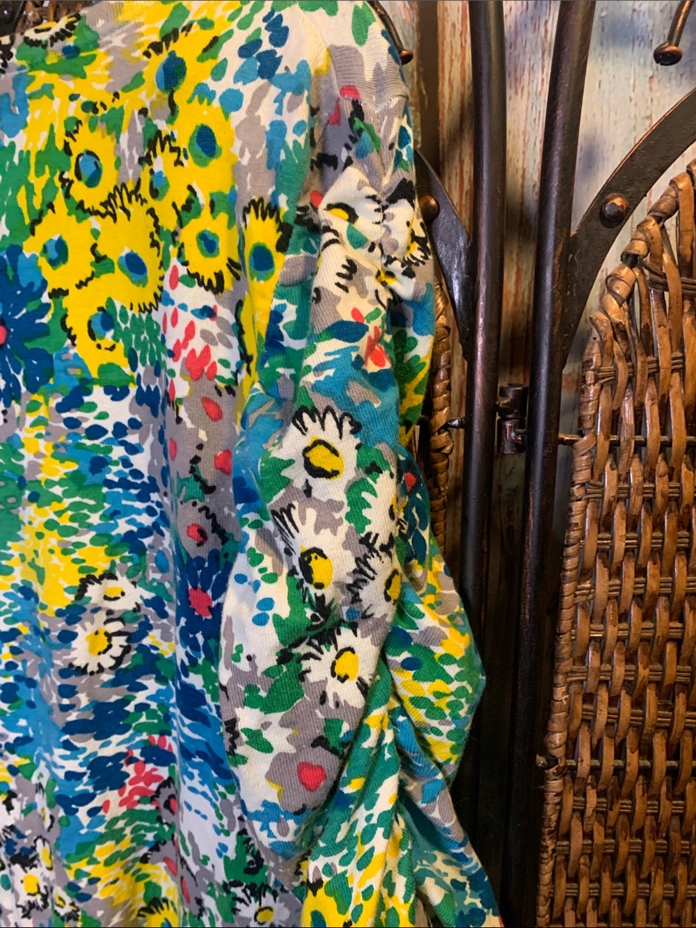 Cute Floral Ruched Sleeved Cardigan XL - Picture 4 of 5